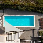 270 Oias View