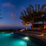 270 Oias View Villa