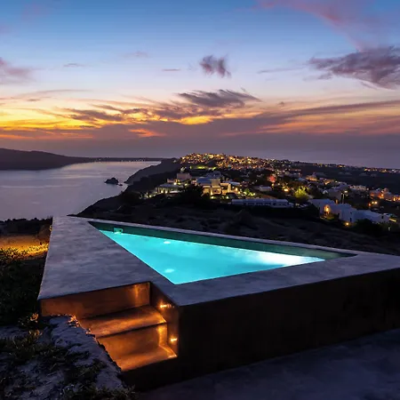 270 Oias View
