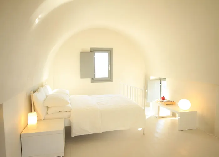 270 Oias View Вилла